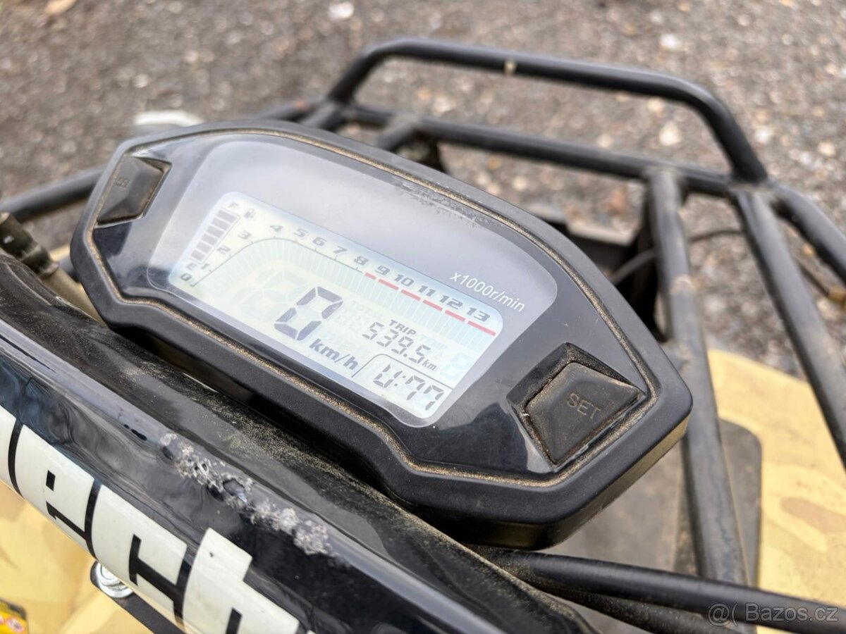 Prodam ctyrkolku Hecht 56155 Sand