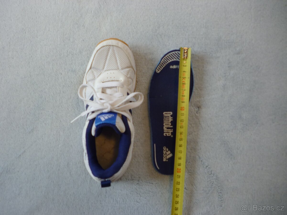 Prodám dětské sportovní boty/tenisky, vel.33 zn. ADIDAS - 4