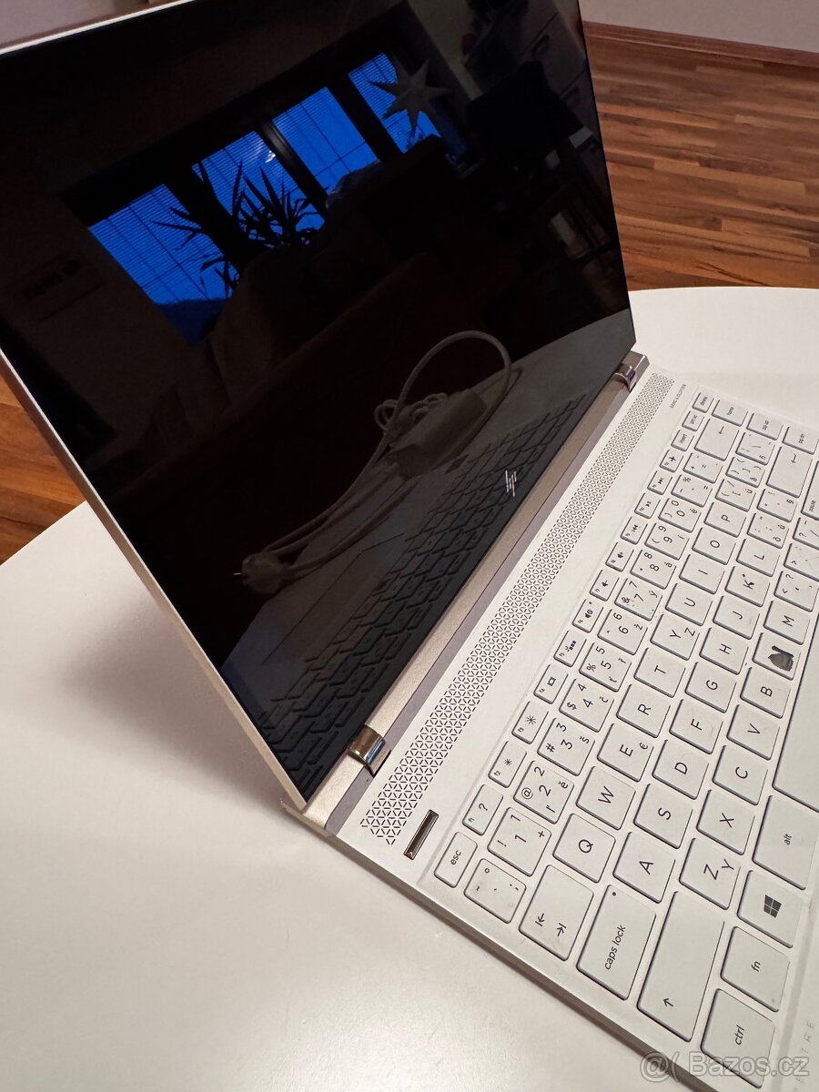 HP Spectre Laptop 13” - 4