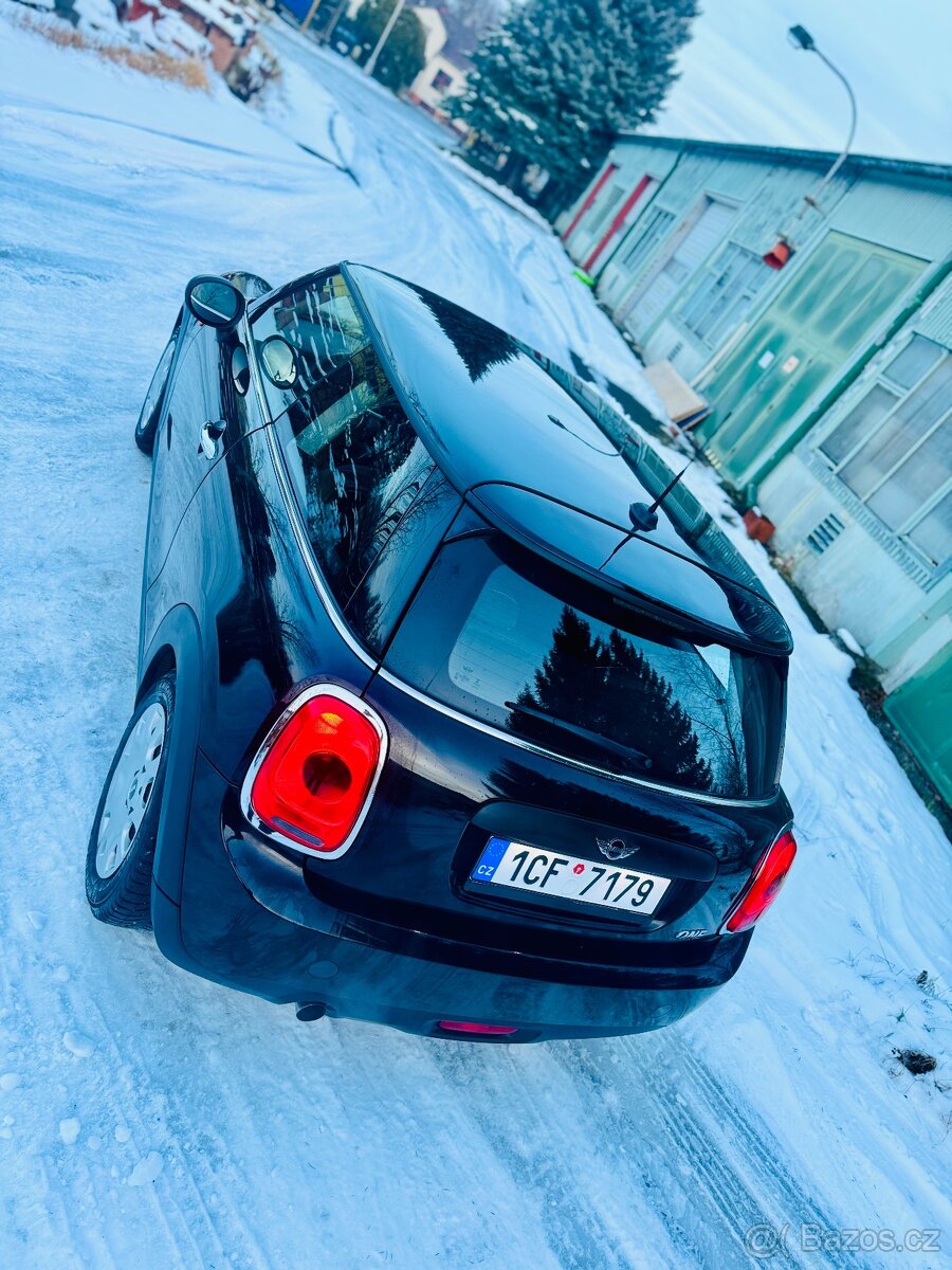 Mini Cooper,2018,PRVNÍ MAJITEL,NOVÁ STK - 4