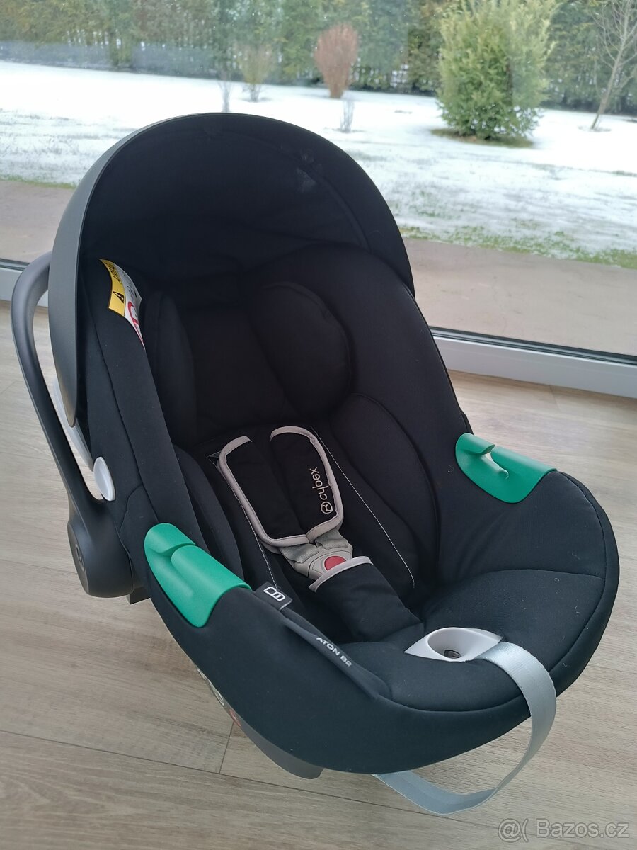 Vajíčko Cybex ATON B2 I-SIZE Volcano Black + Cybex BaseOne - 4