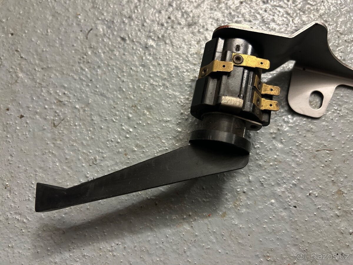 Skoda 110r - podvolantove packy - 4