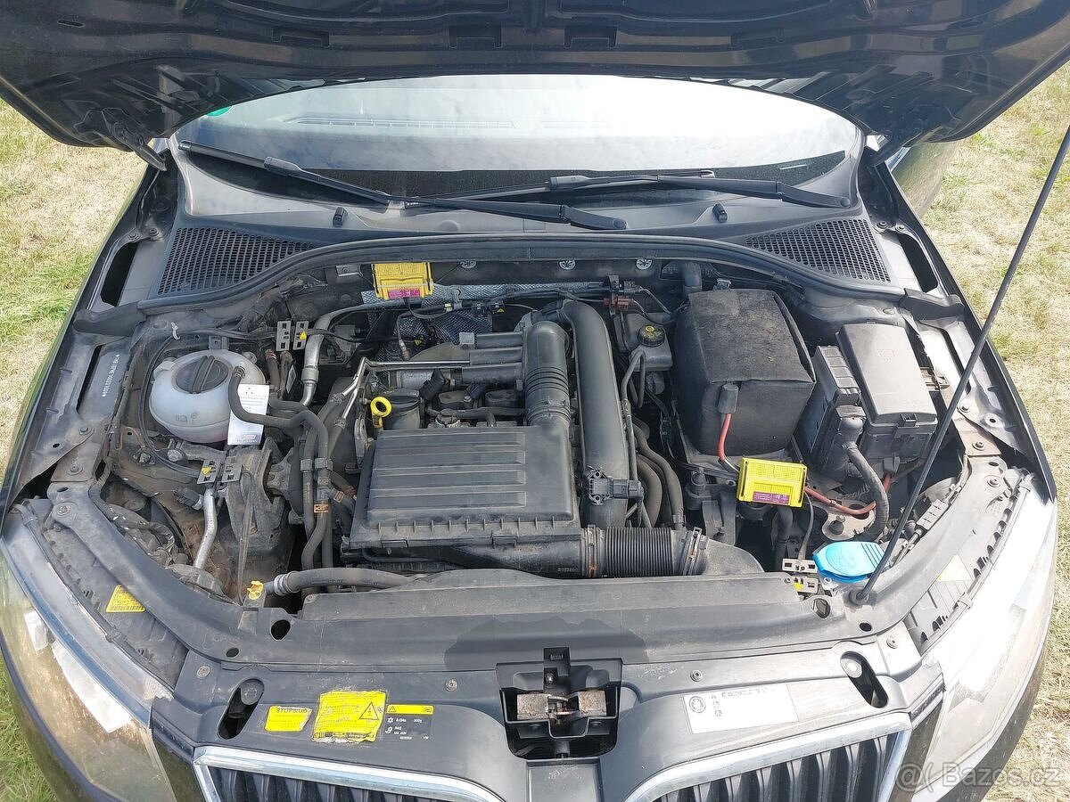 Škoda OCTAVIA combi 1.2Tsi 81KW 5/2016 178tkm VYHŘ. SEDADEL - 4
