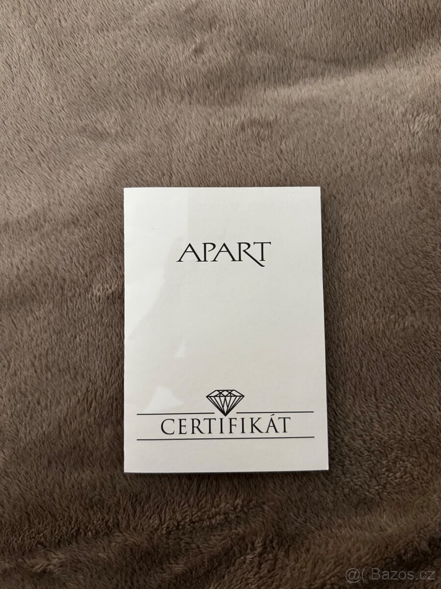 Zlatý (zásnubní) prsten s briliantem - 4