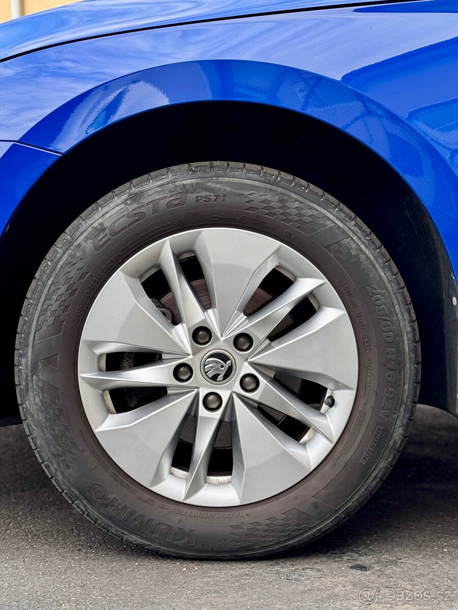 Škoda Octavia 4 2.0TDI DSG 8/2021 170 000km ČR - 4