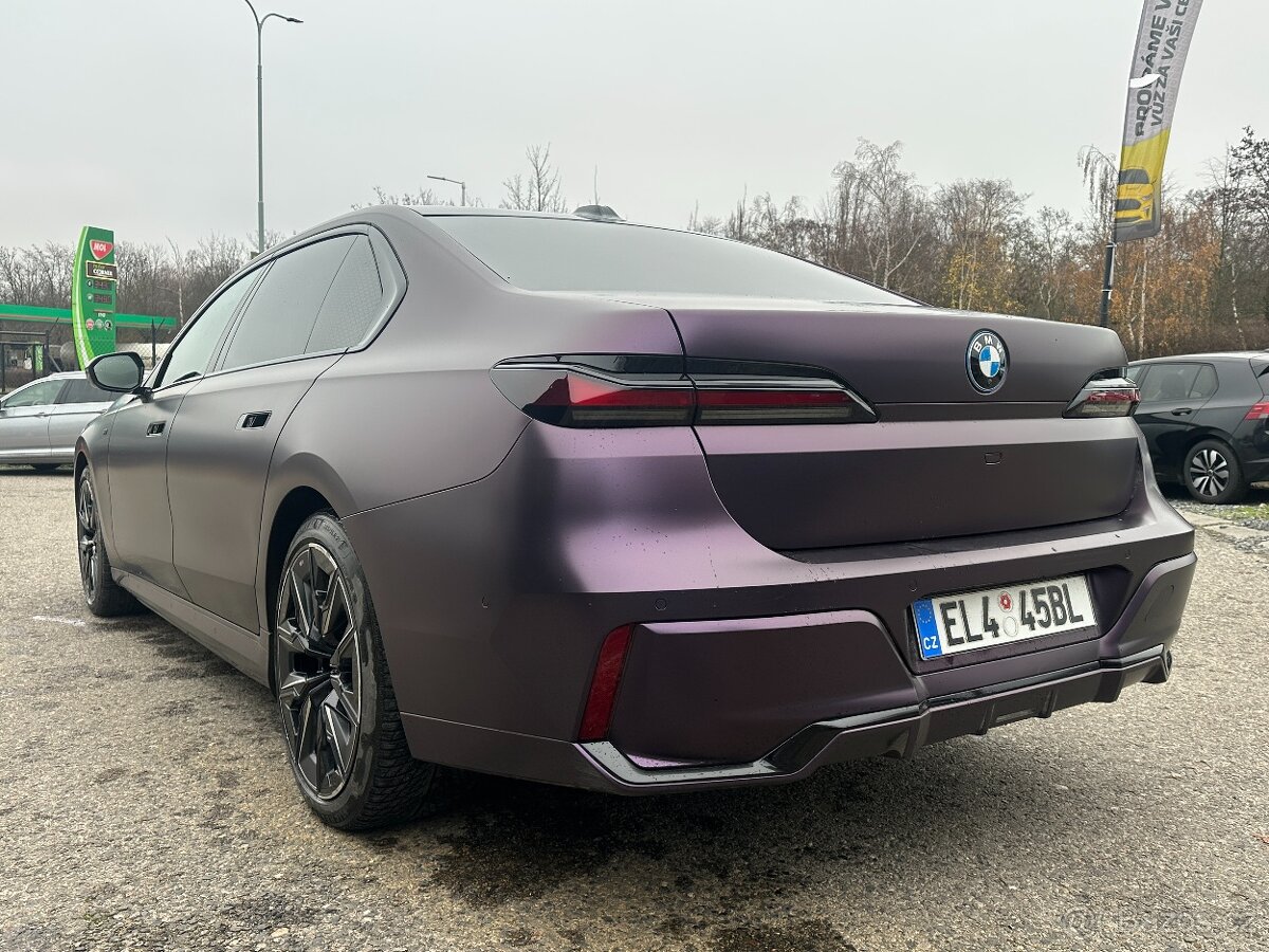 BMW I7 2022 - 4