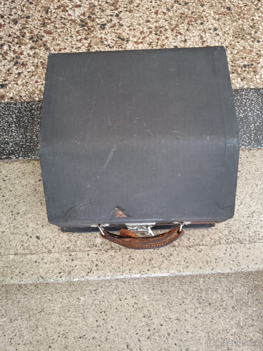 Prodám psací stroj - 4