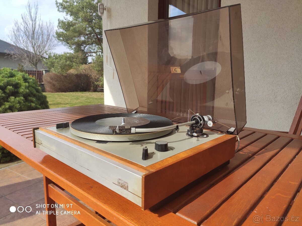 Gramofon Tesla Litovel NC 440 - 4