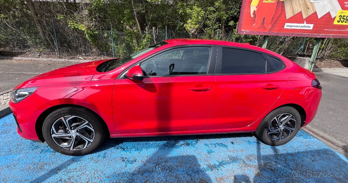 i30 Fastback - 4