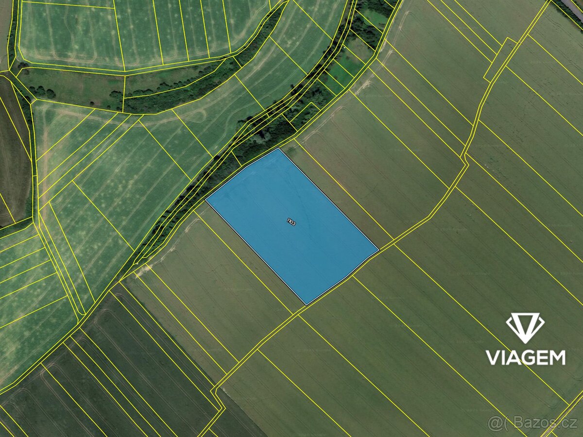 Pole 18 992 m² - 4