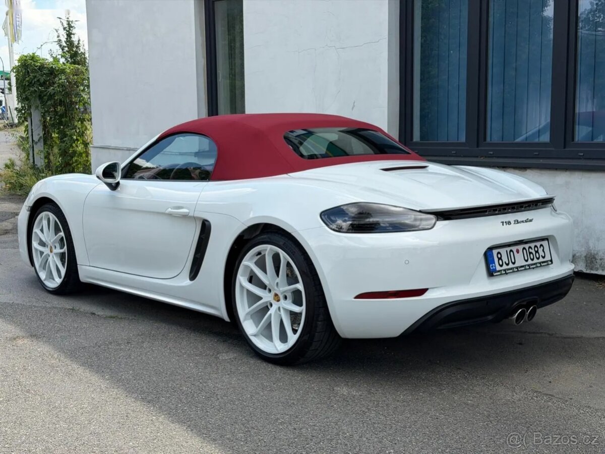 Porsche Boxster - 4