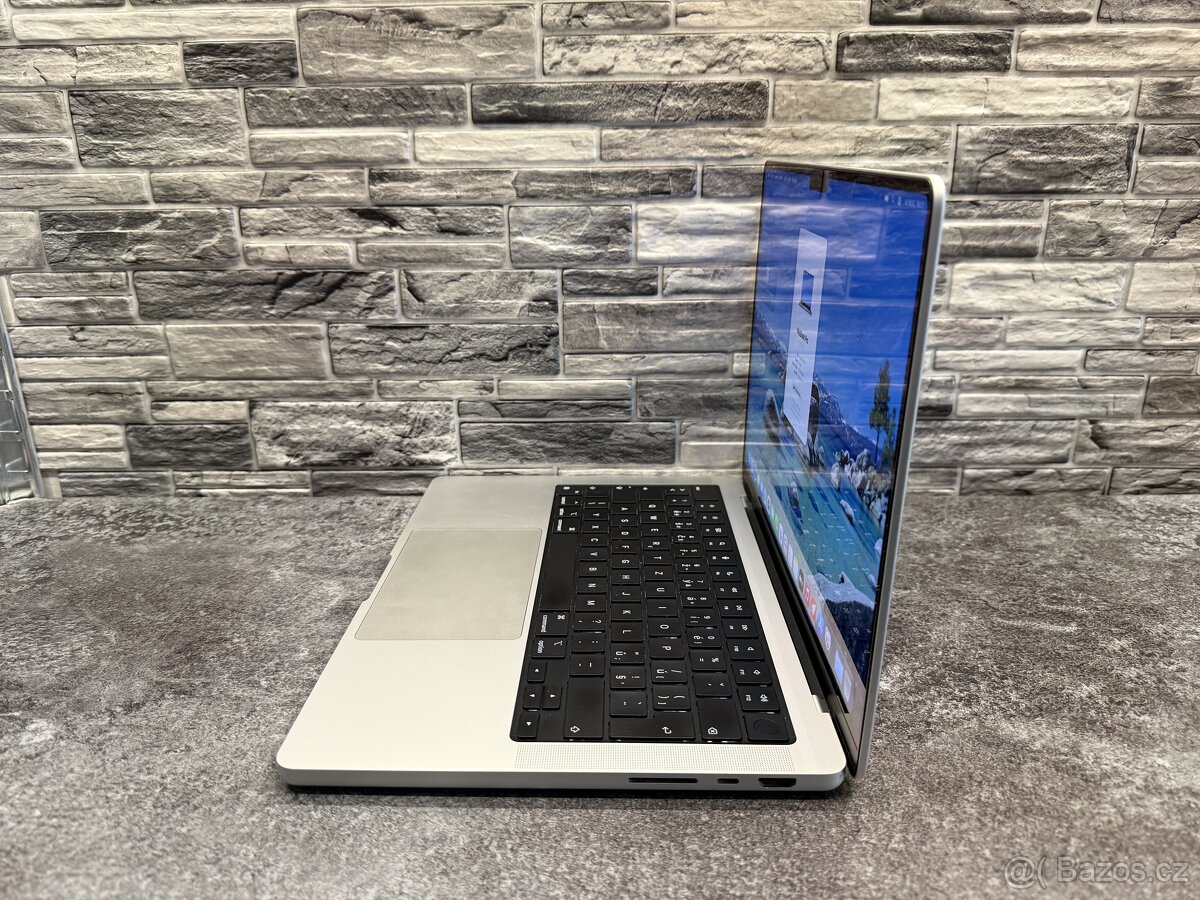 MacBook Pro 14” M1 Pro / 16GB / 500GB - 4