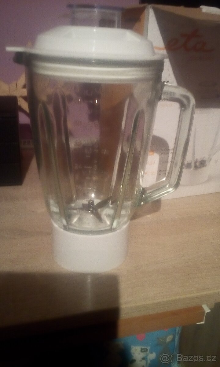 skleněný mixer ETA - 4