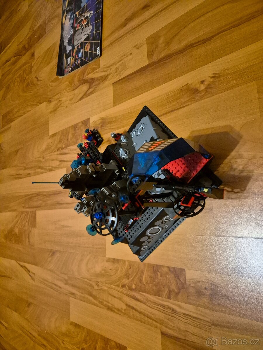 Lego 6959 Lunar Launch Site - 4