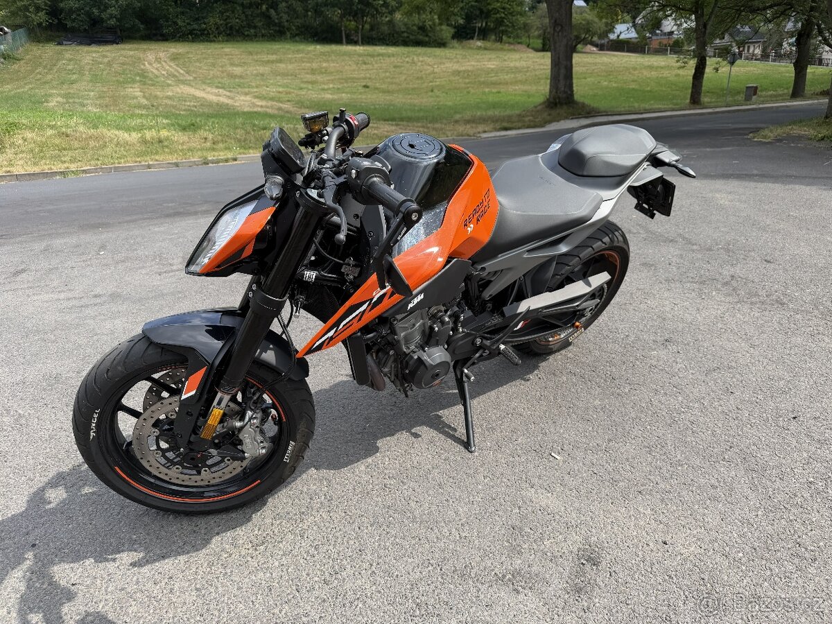KTM Duke 790 Rok 2023 - 4