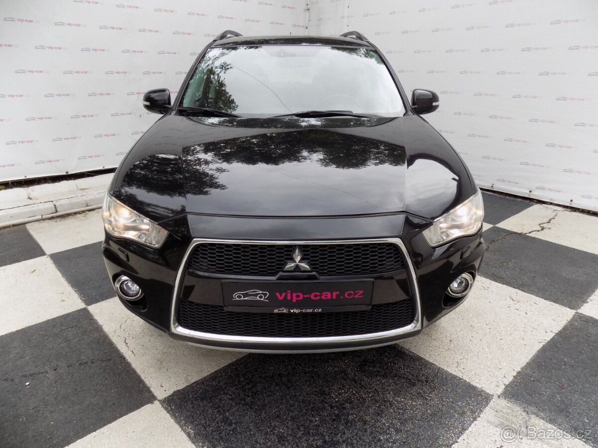 Mitsubishi Outlander 2.2DI-D/AWD/1.Maj.ČR/7.míst/ - 4