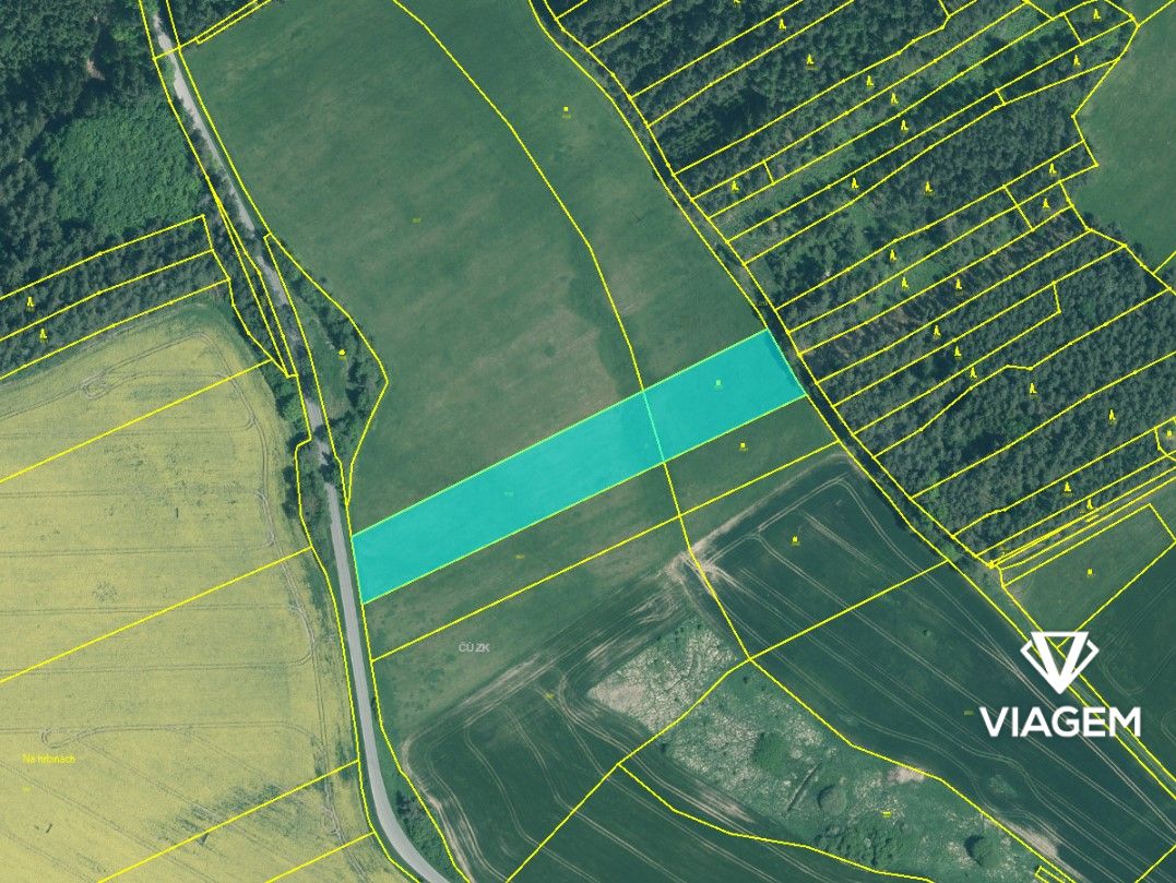 Pole 8 756 m², Podíl 27 % o výměře 2 335 m² - 4