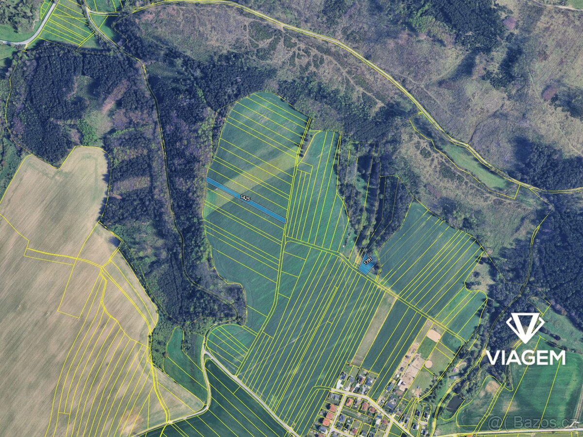 Pole 3 777 m² - 4