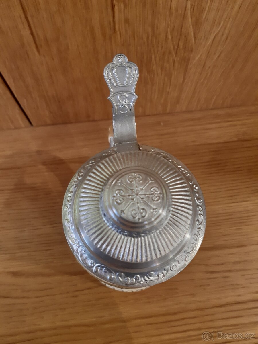 Starožitný korbel s cínovou pokličkou - 4