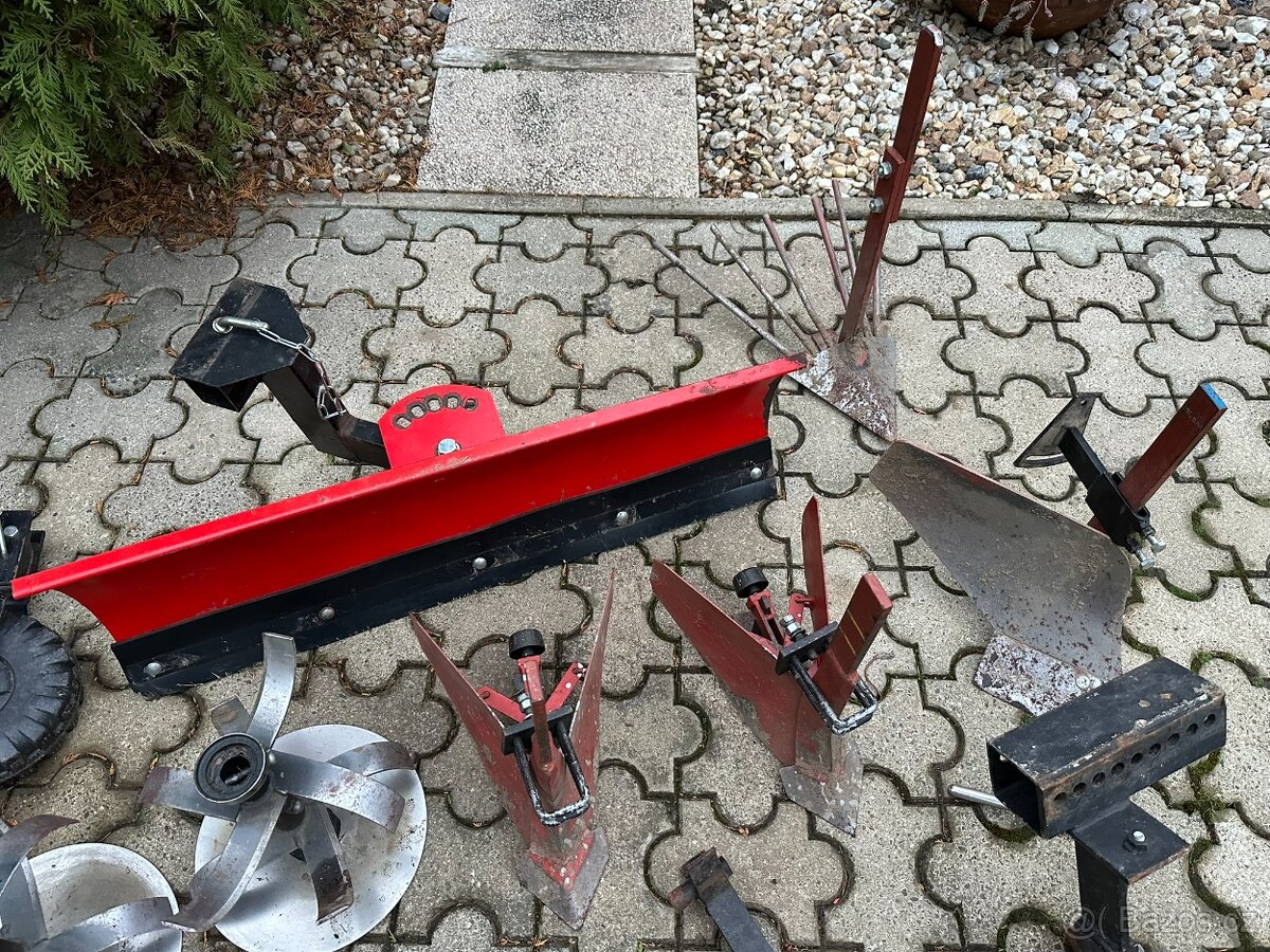 Kultivátor + široké příslušenství - 4