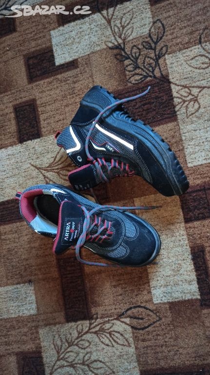 - boty,,, celoroční/pracovní/ Artra vel.39 - 4