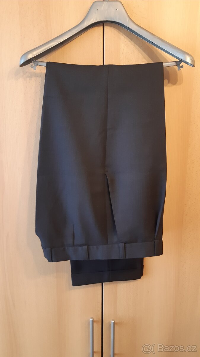 Pánský oblek s vestou tmavě antracit - 4