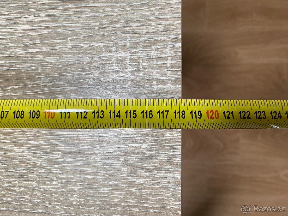 Prodám jídelní stůl - 4