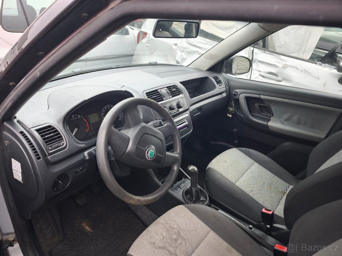 Škoda Fábia II 1.2 - 4