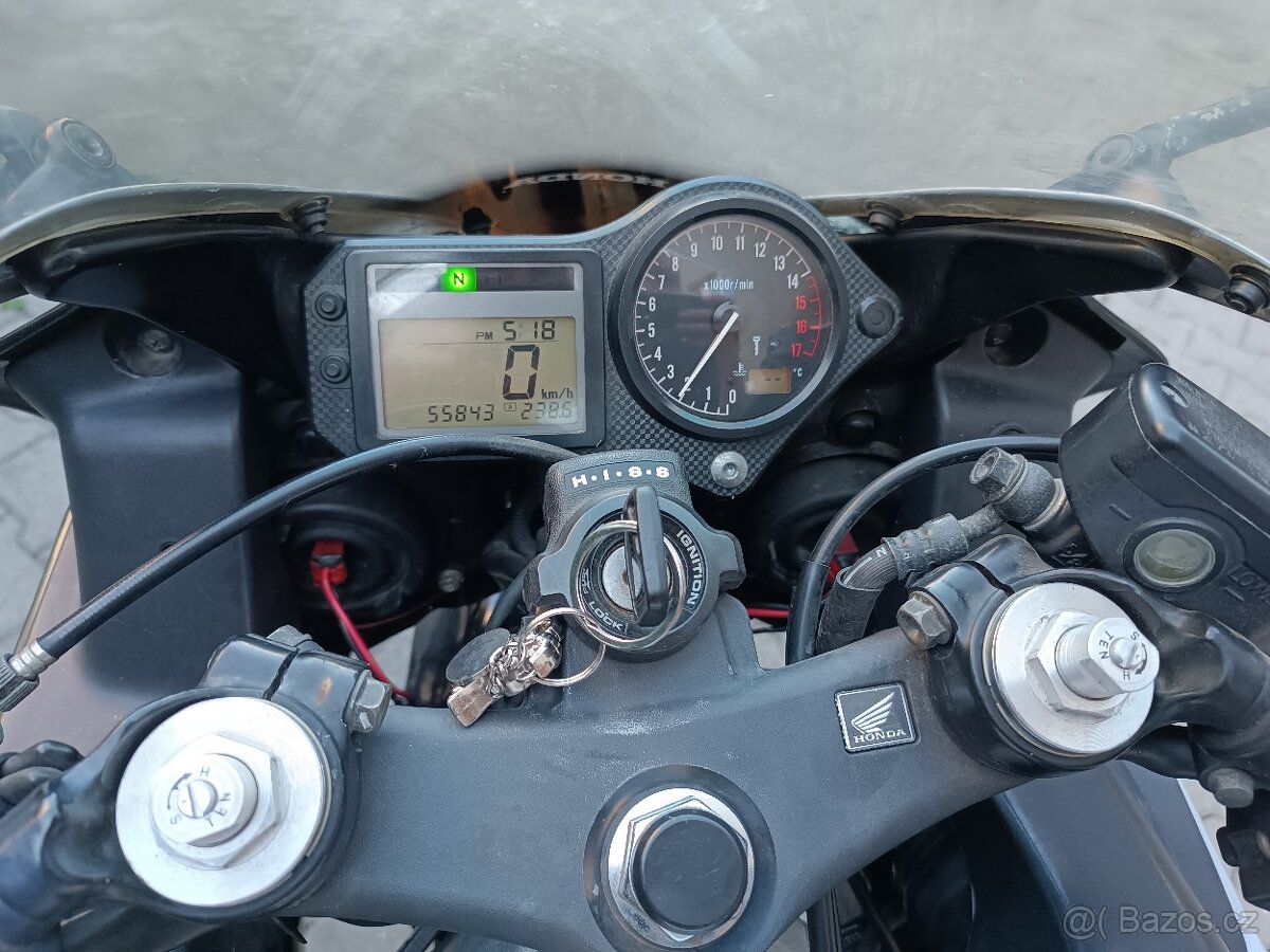 Honda CBR 600 F - 4