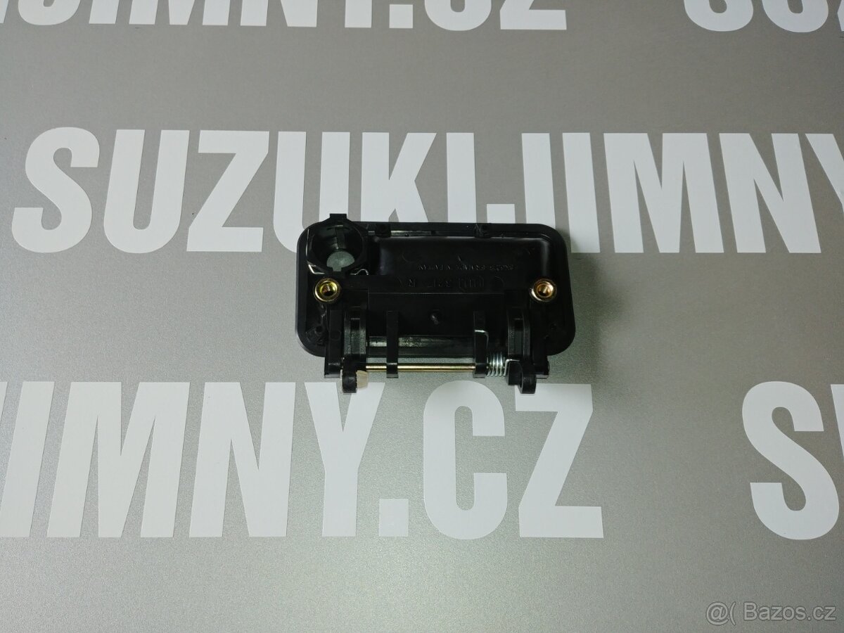 Suzuki Jimny - dveřní kliky - klika zadních dveří - 4