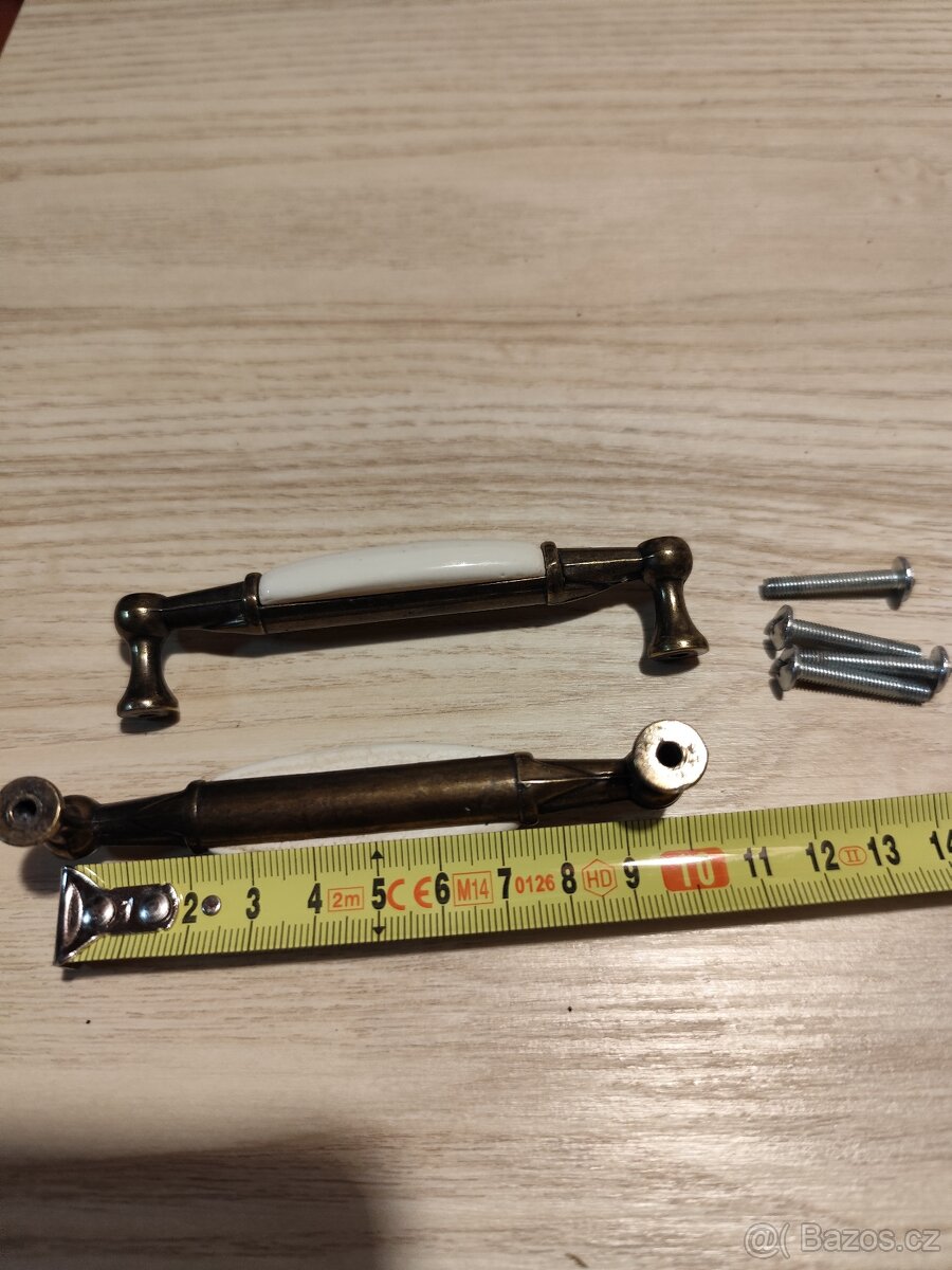 Nábytkářské úchytky - 4