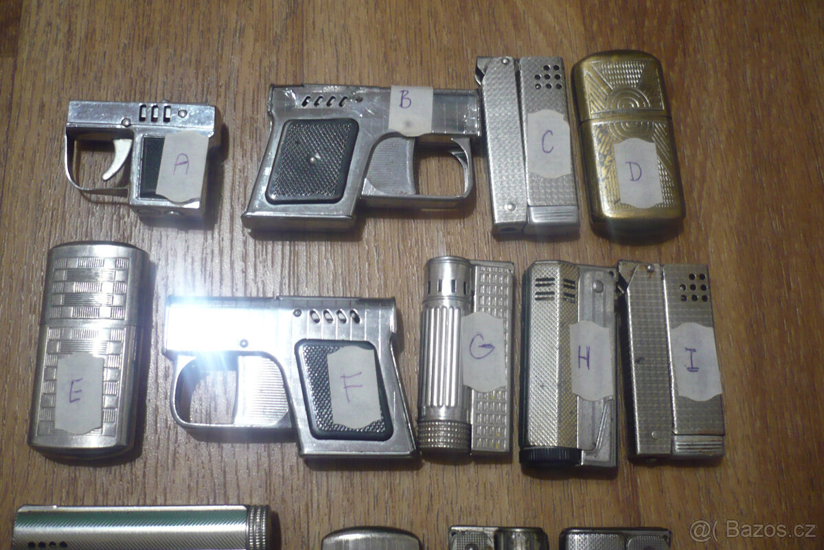 Prodej sbírky starých benzínových zapalovačů č. 2. - 4