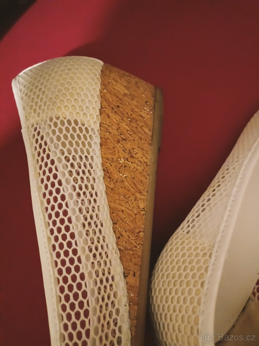 Letní botky na malém klínku vel. 40 + 1 další - 4