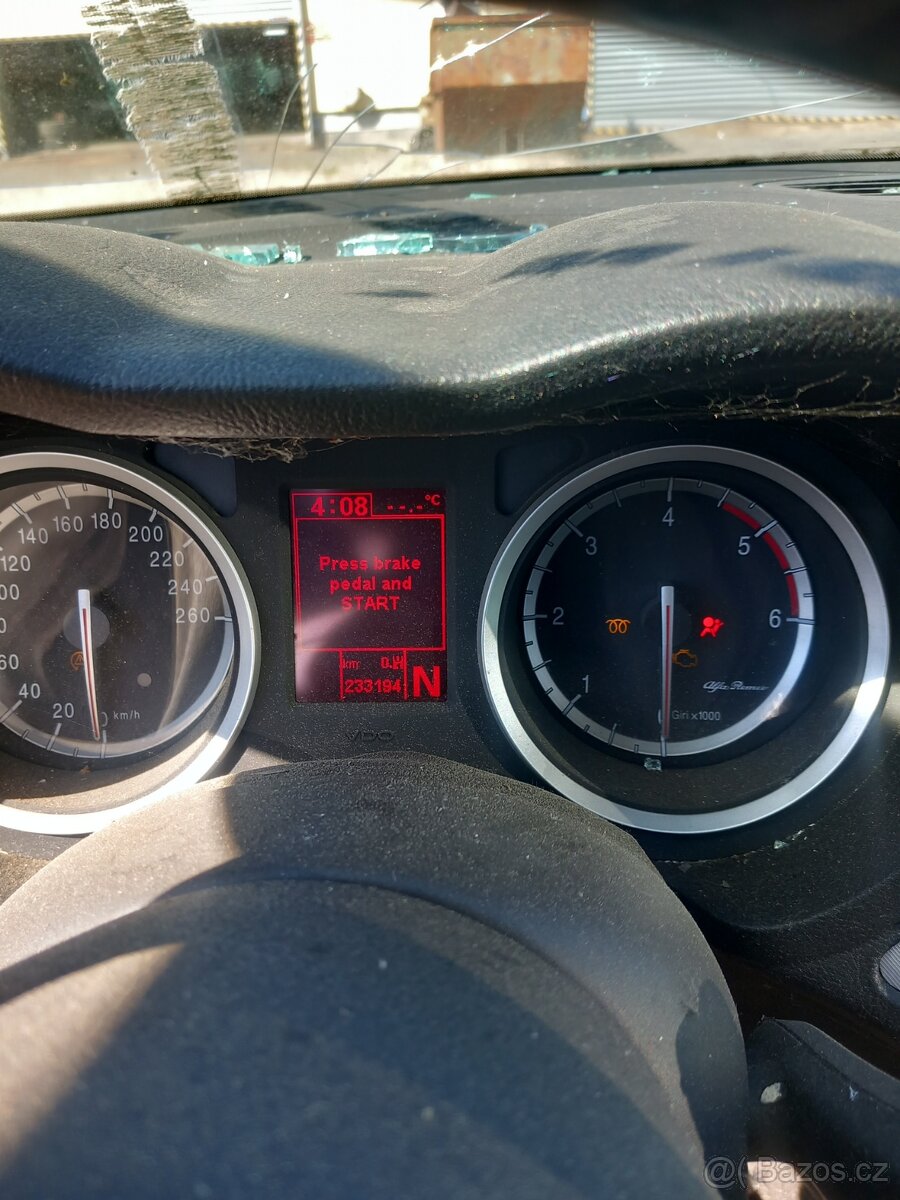 Motor Alfa romeo 1,9 jtdm 110kw - 4