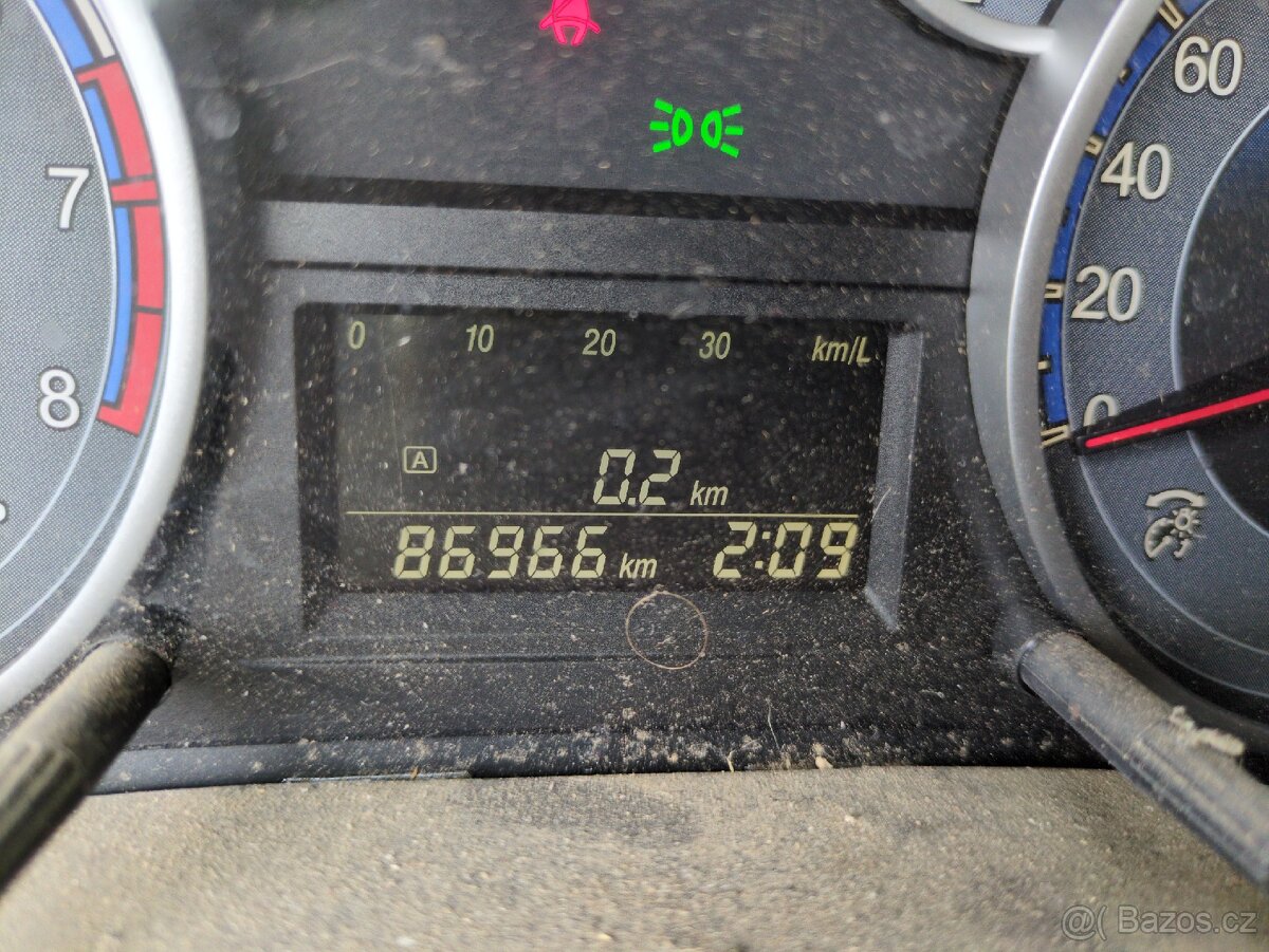 Suzuki SX4 na náhradní díly - 4