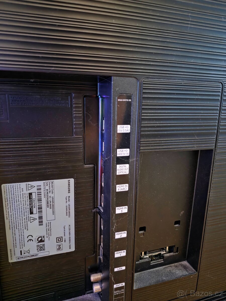 Samsung UE65RU8002 - 4