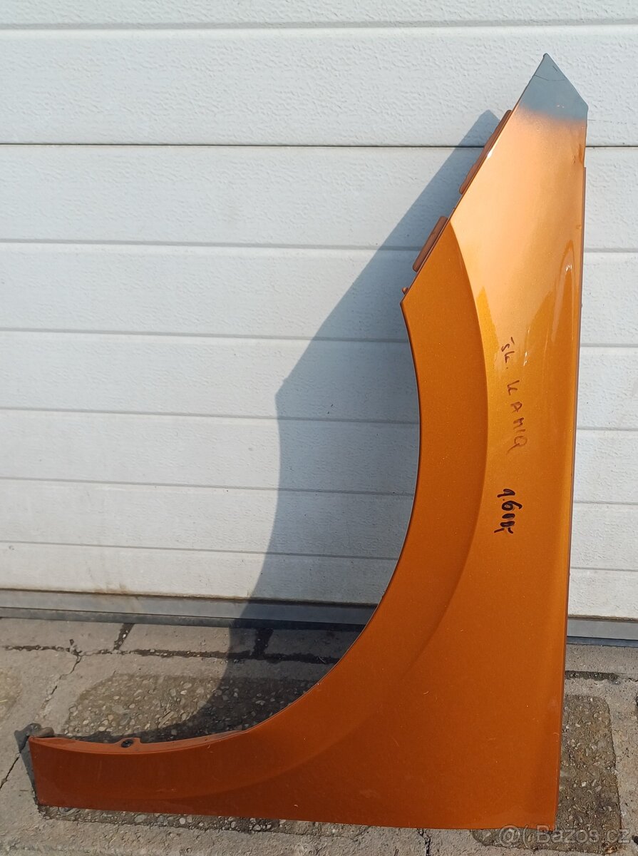 Blatnik Škoda Kamiq levý - 4