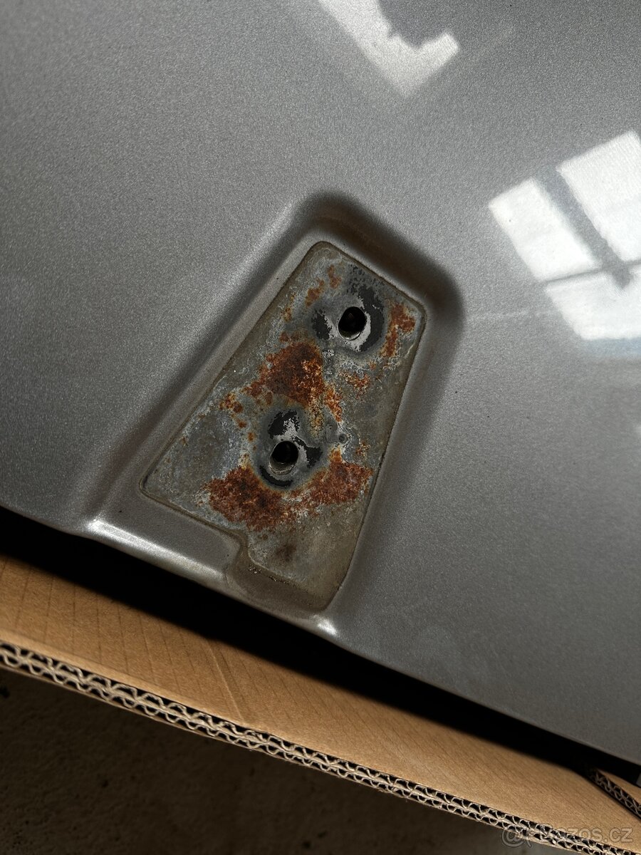 Kapota Jeep Wrangler JK - 4