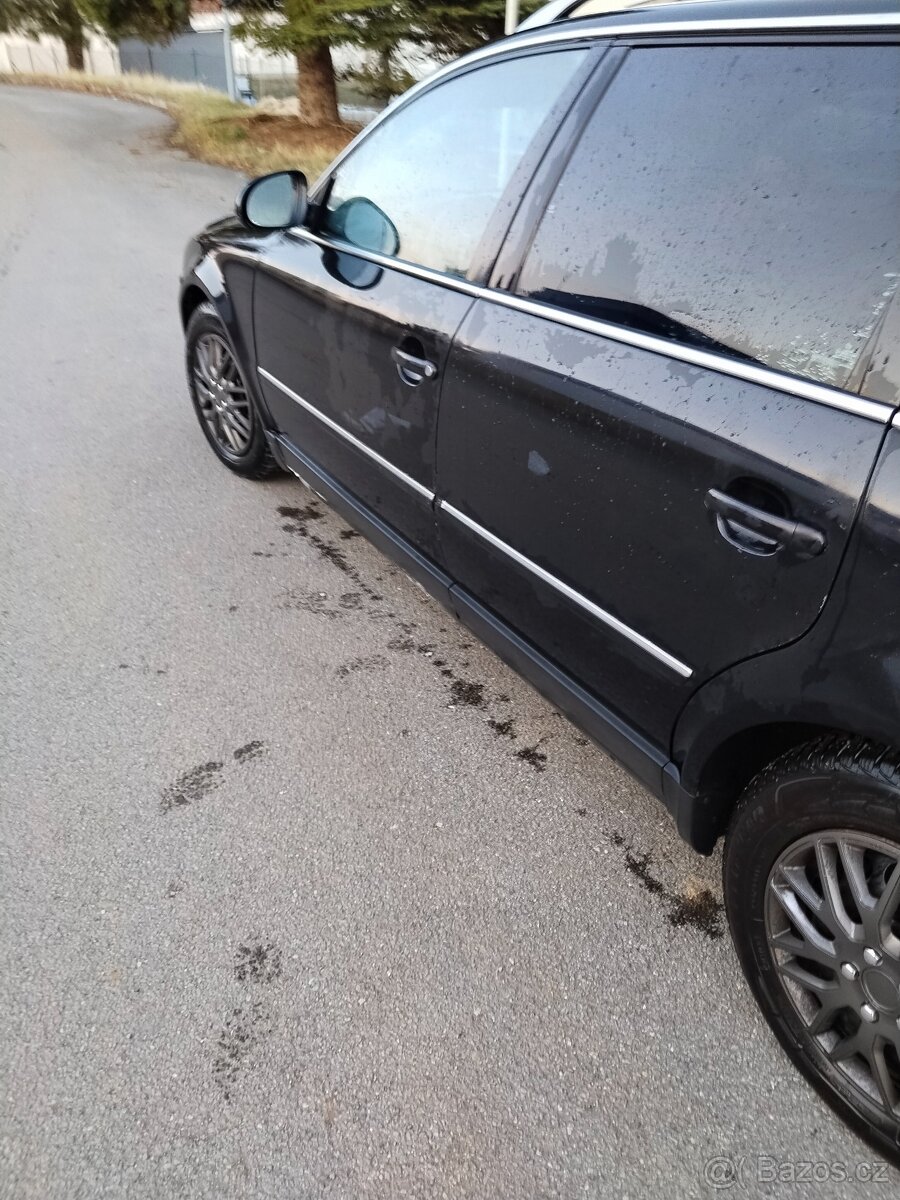 Prodám VW Passat Variant, 1.9 TDI,96kw 4motion - 4