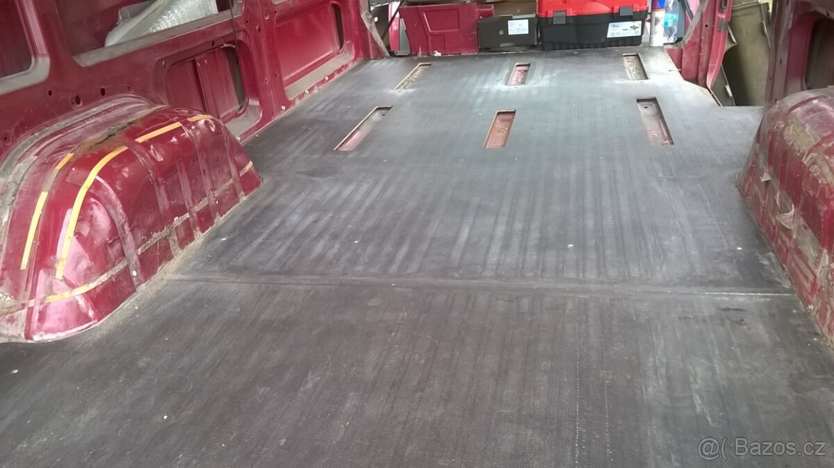 mercedes sprinter 211 r v 2002 stredni - 4