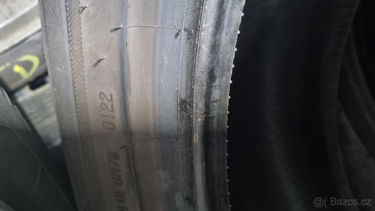2xletni 235/50 R19V - 4