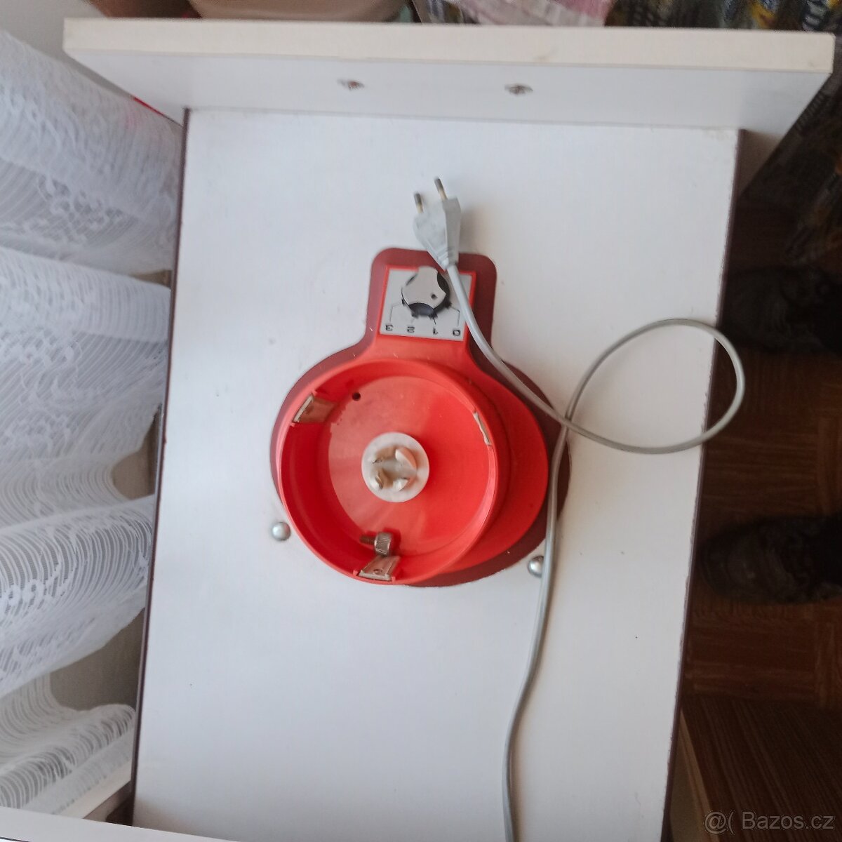 Starý stolní mixér - 4