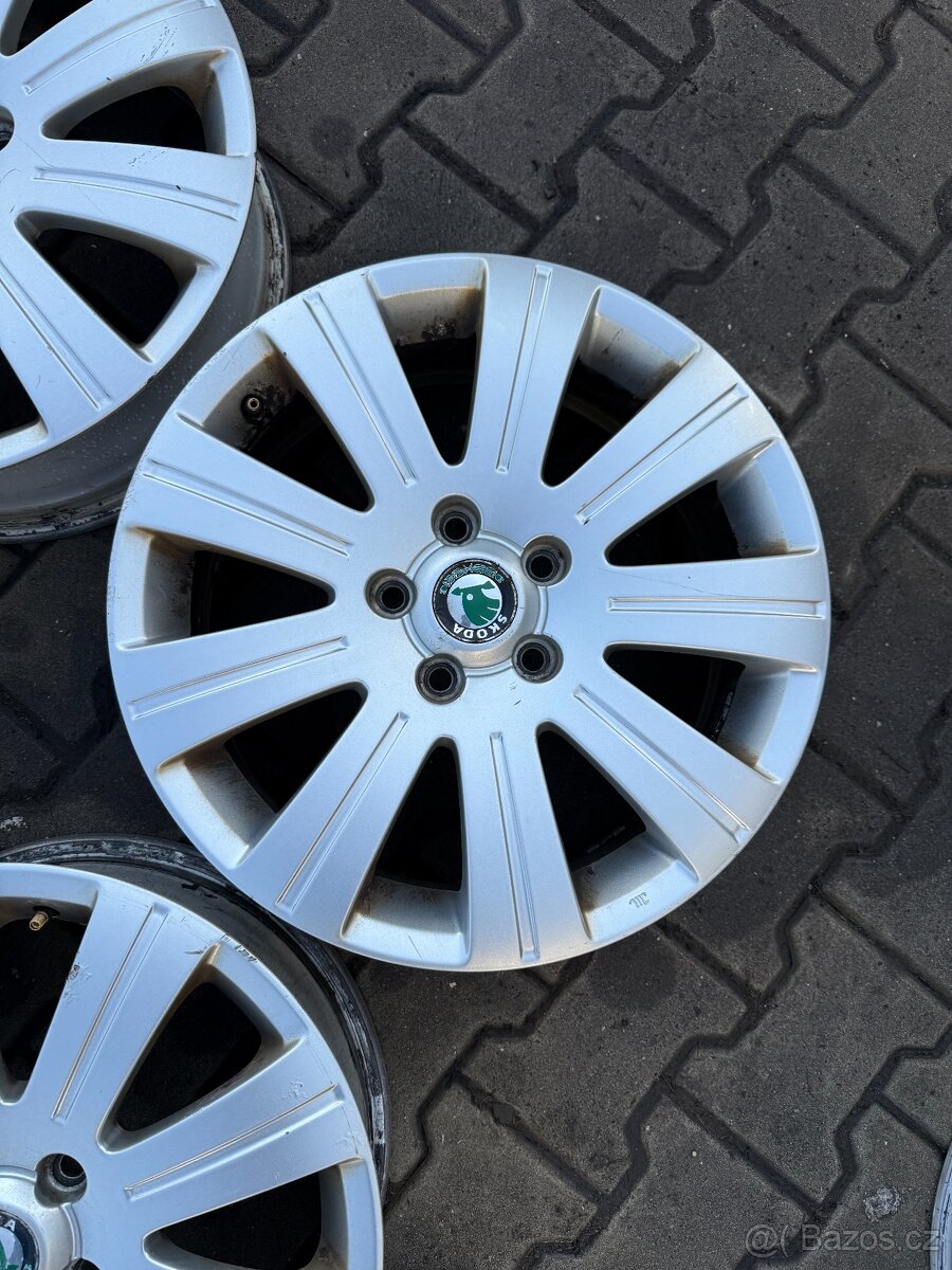 Alu Škoda 5x112r17 6J ET 45 - 4