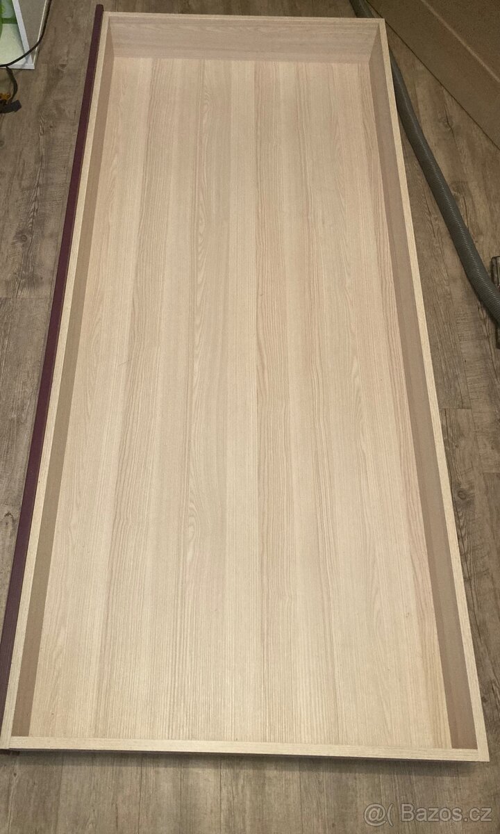 Dřevěná postel 90x200 cm - 4