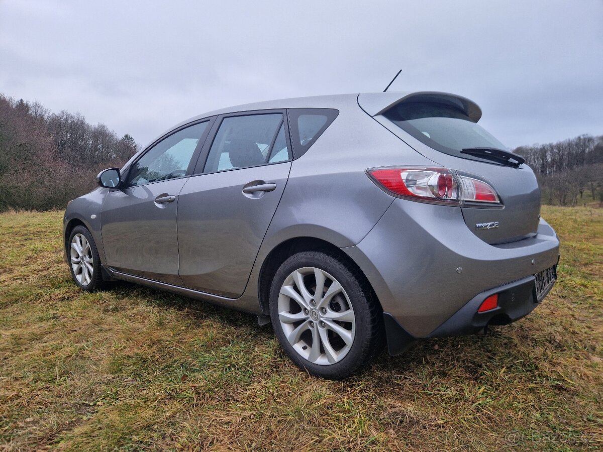 PRODÁM KRÁSNOU MAZDU 3 - 4