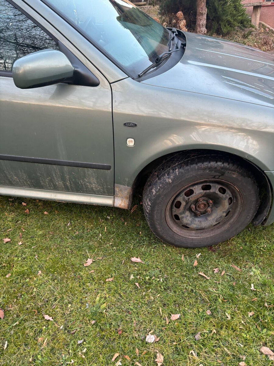 Škoda Octavia M1 r.2001 2.0 85Kw - 4