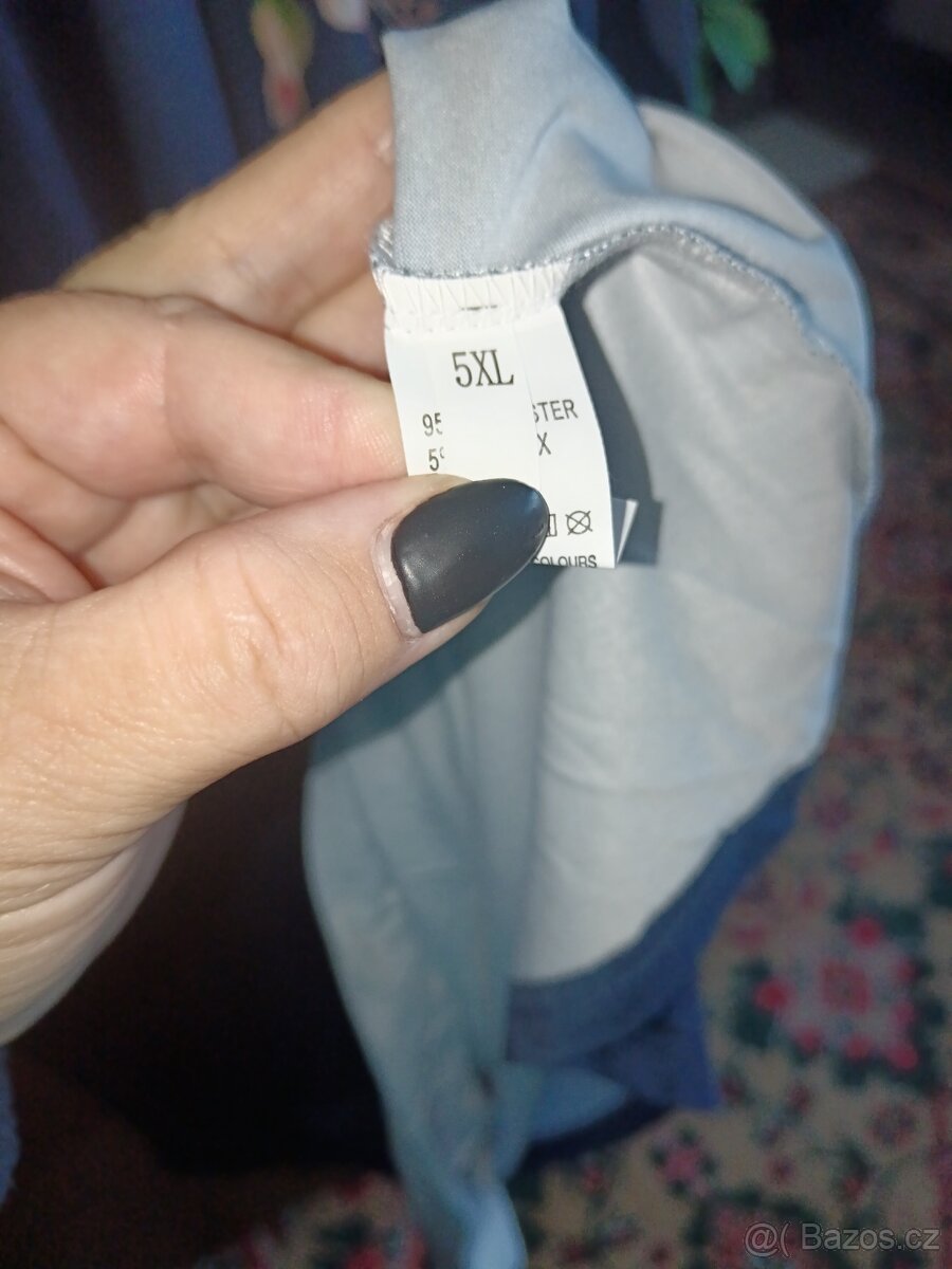 Šaty pro plnoštíhlé - 4