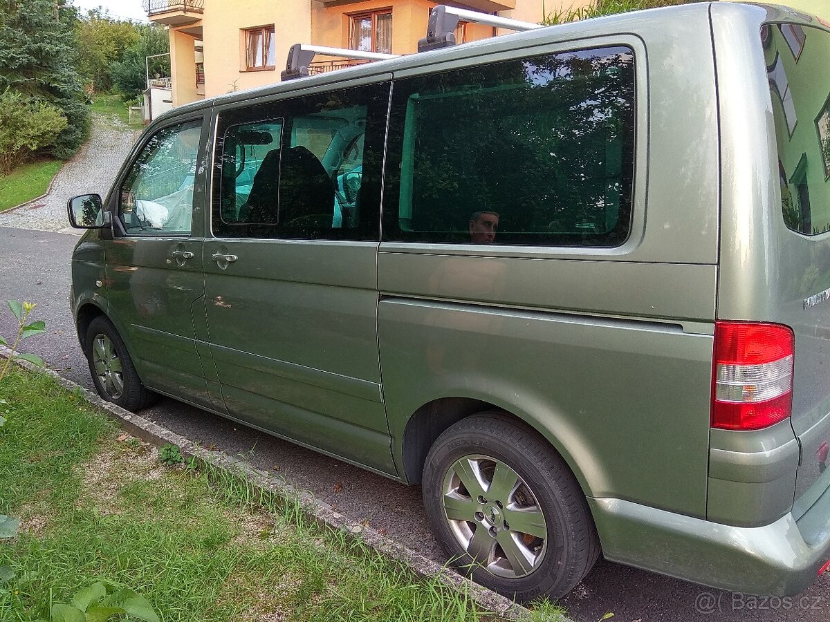 VW Multivan 4x4 2,5 TDI Higline - 4