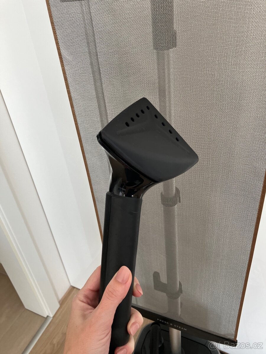 Napařovač Tefal Pro Style Care - 4