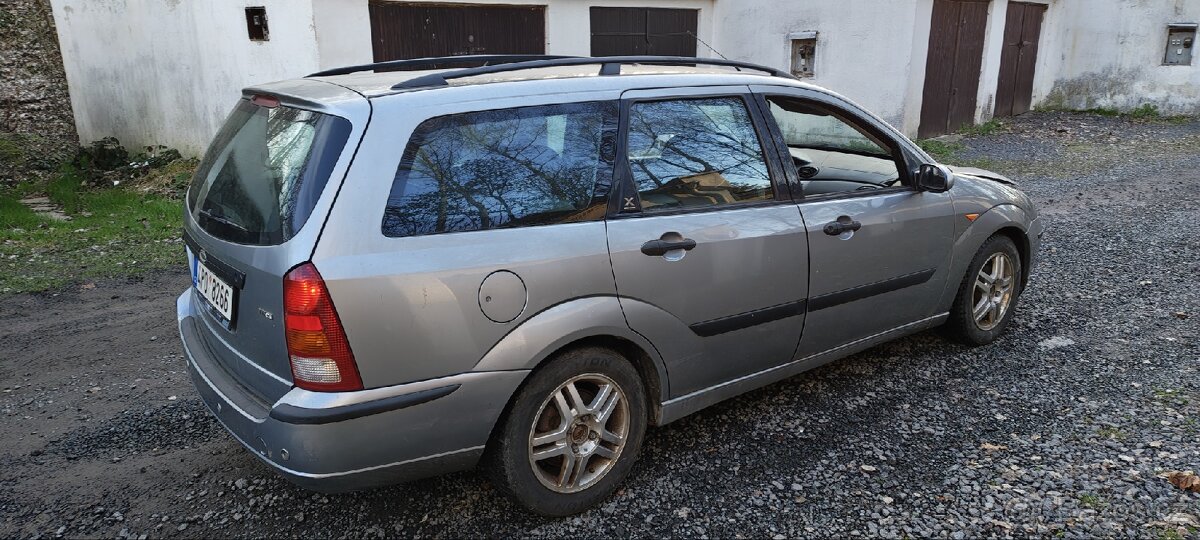 Ford Focus Combi 1.8tdci 85kw - 4